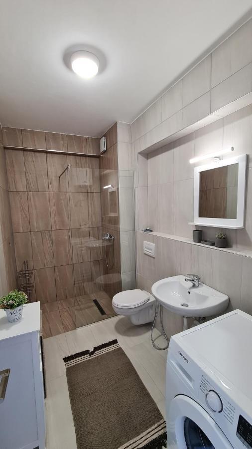 Vista View Comfort Саранде Екстериор снимка