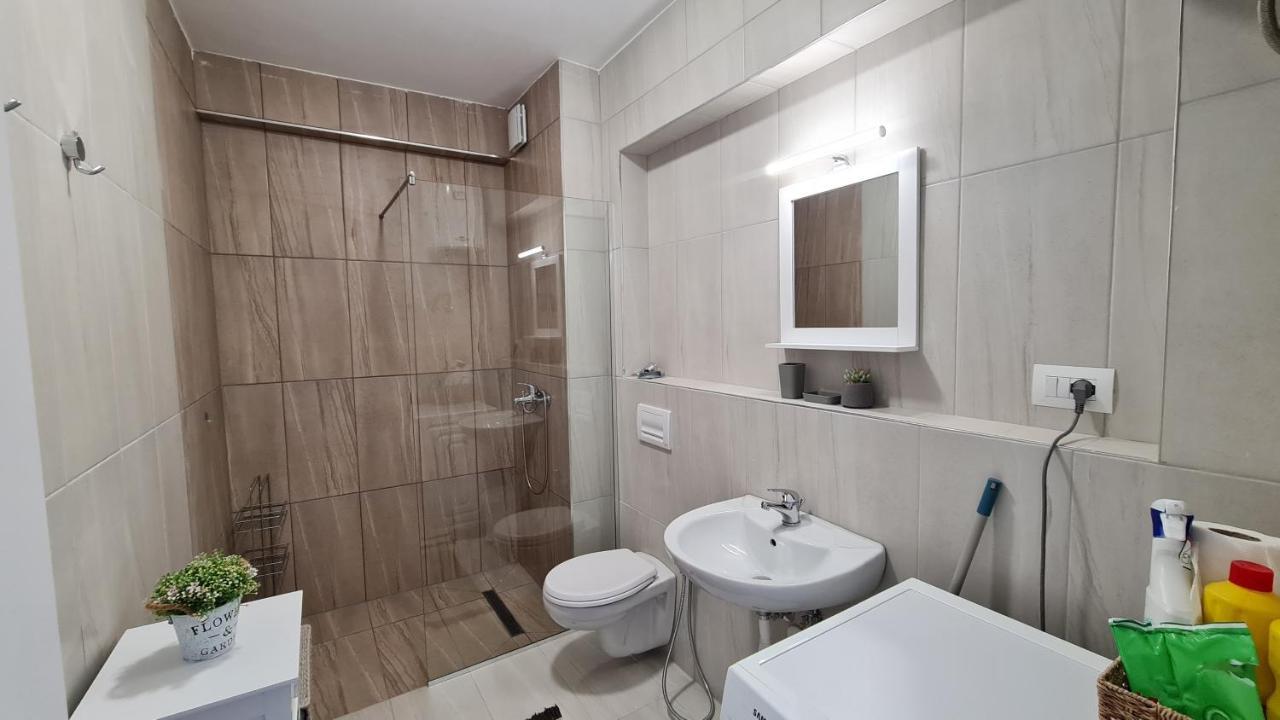 Vista View Comfort Саранде Екстериор снимка